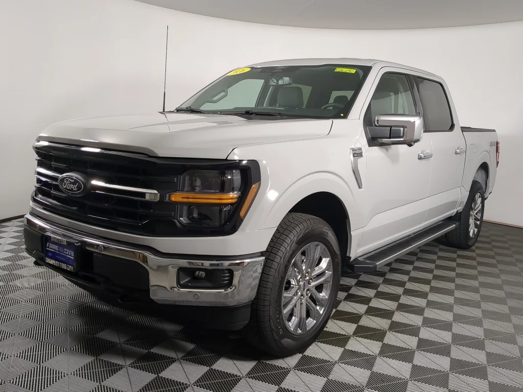 New 2026 AVALANCHE Ford XLT image 4