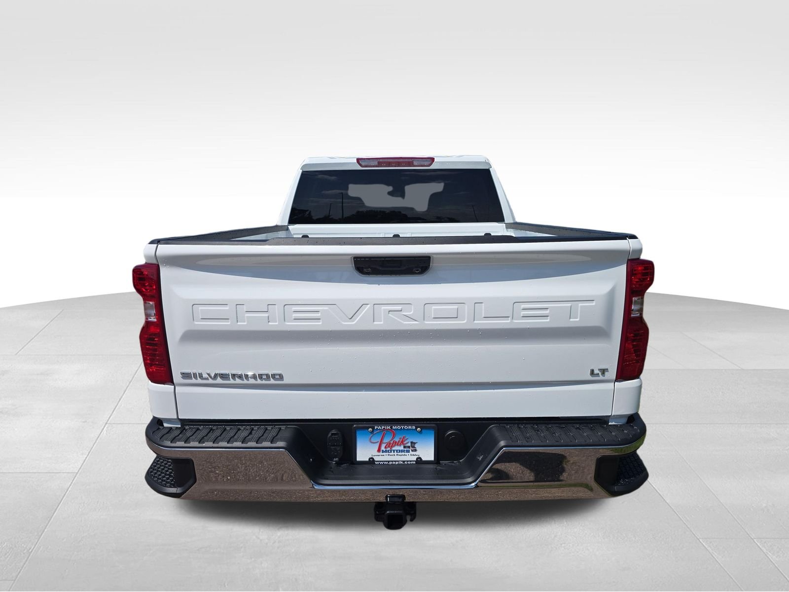 New 2026 Summit White Chevrolet LT image 5