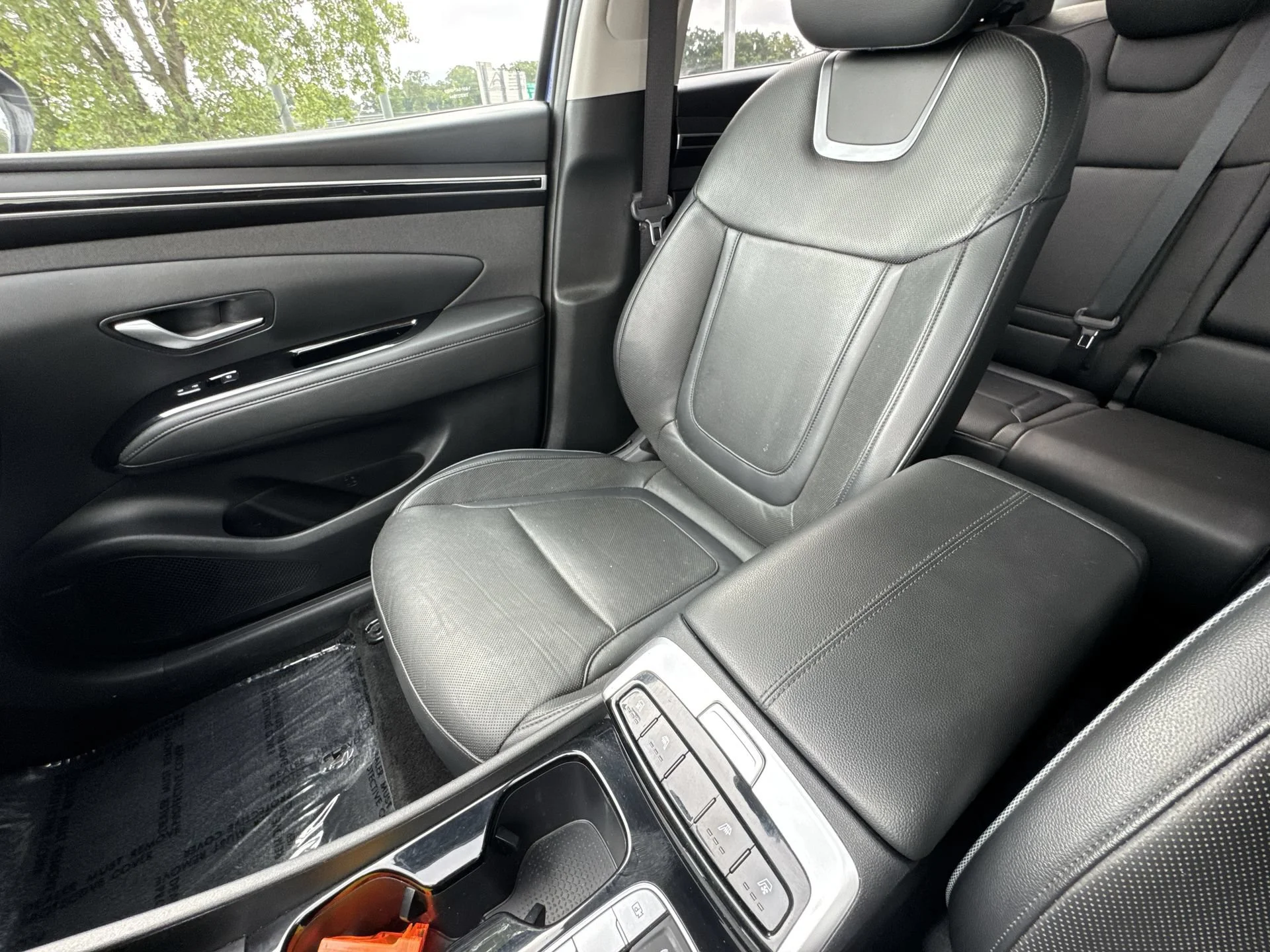 Used 2022 Intense Blue Hyundai SEL image 20