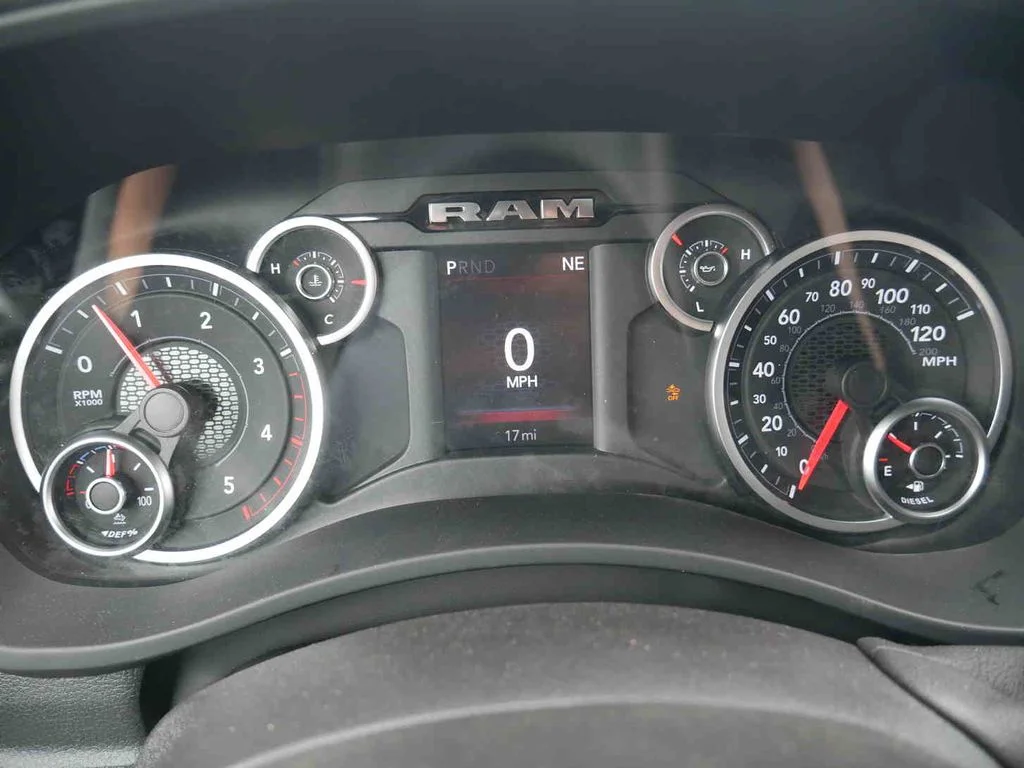 New 2026 White Ram Tradesman Dually image 38