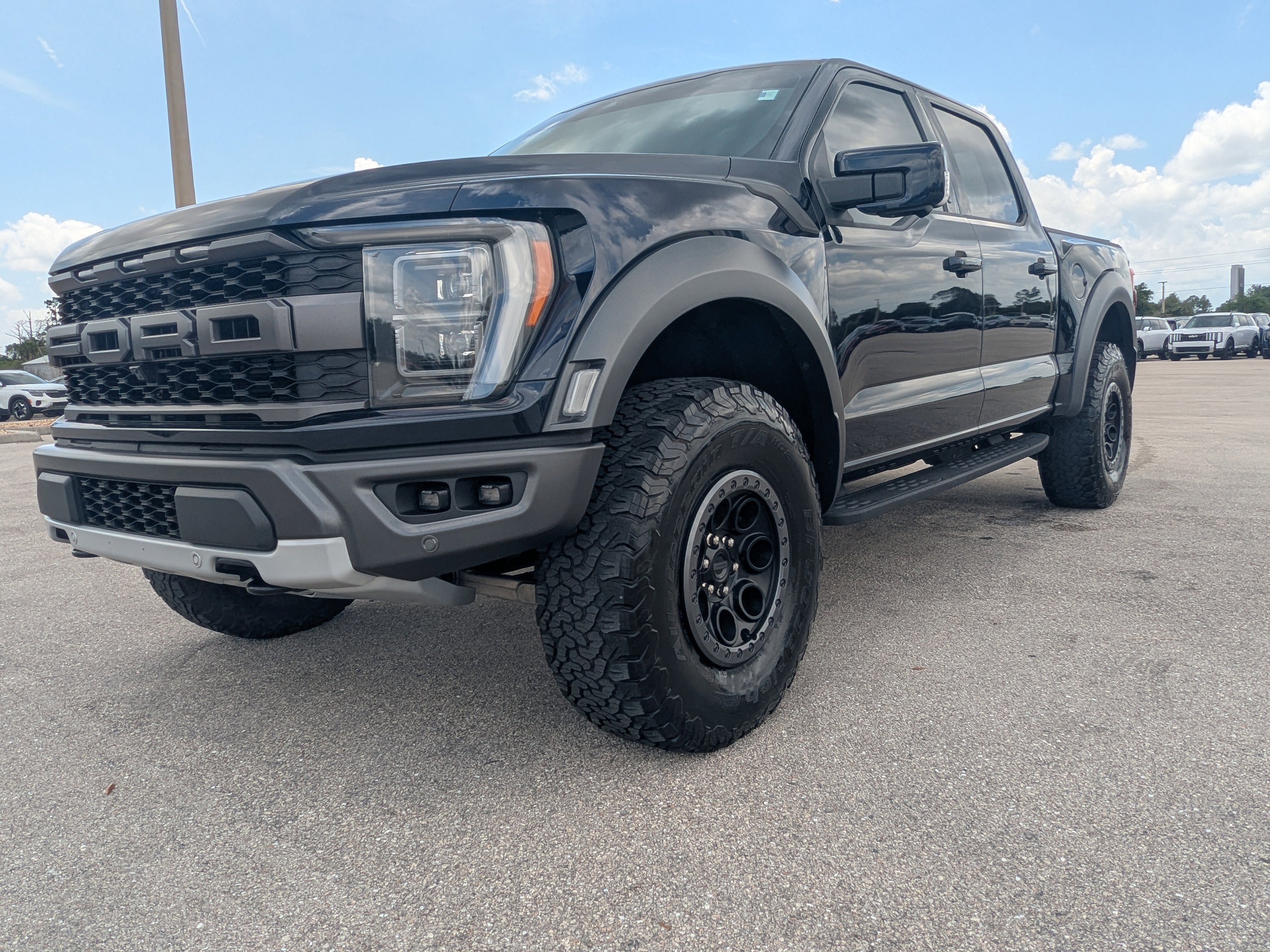 Used 2021 Antimatter Blue Metallic Ford Raptor image 9