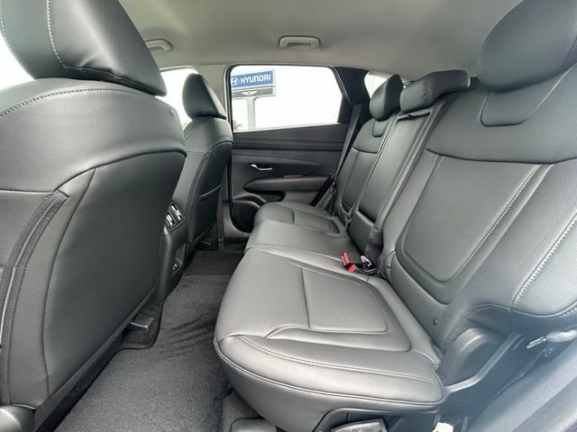 New 2026 White Hyundai SEL Plus AWD image 8