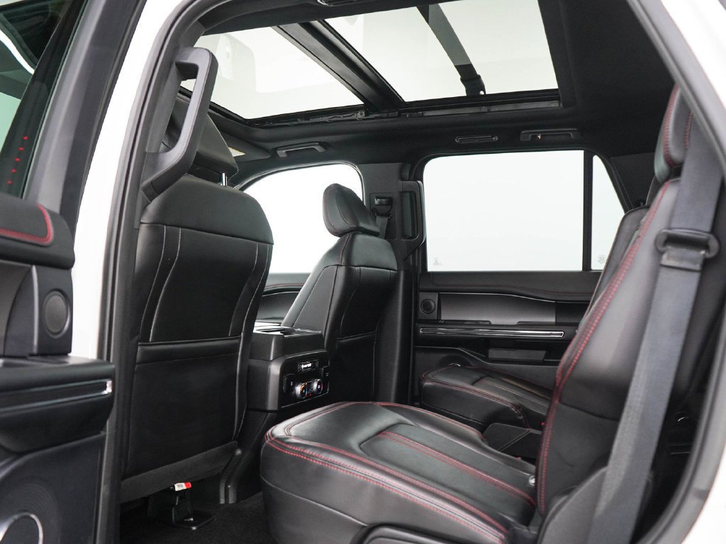 Used 2021 White Metallic Ford Limited image 17