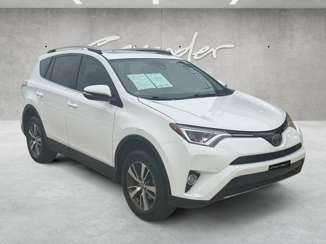 Used 2017 Super White Toyota XLE image 2