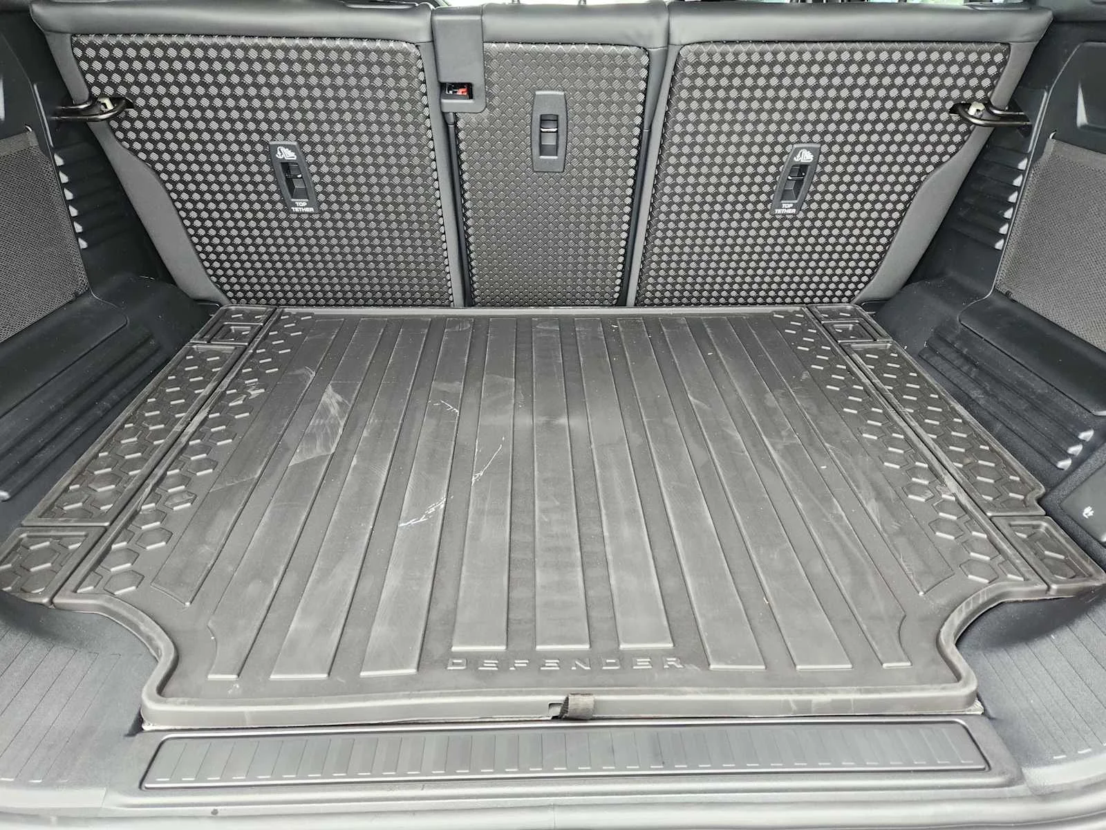 New 2026 Carpathian Grey LAND ROVER X-Dynamic SE image 33