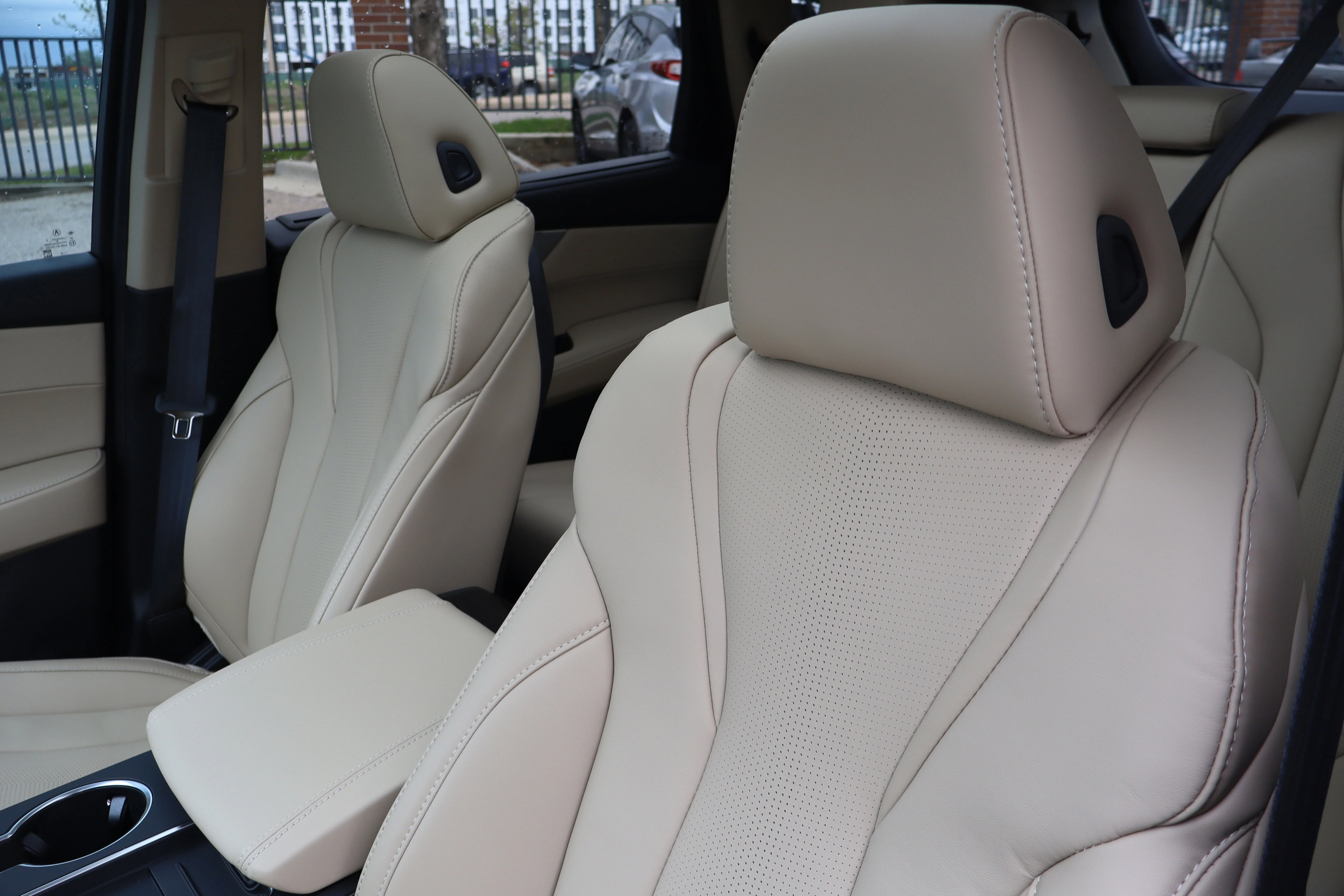 New 2026 Platinum White Pearl Acura w/Technology Package image 21