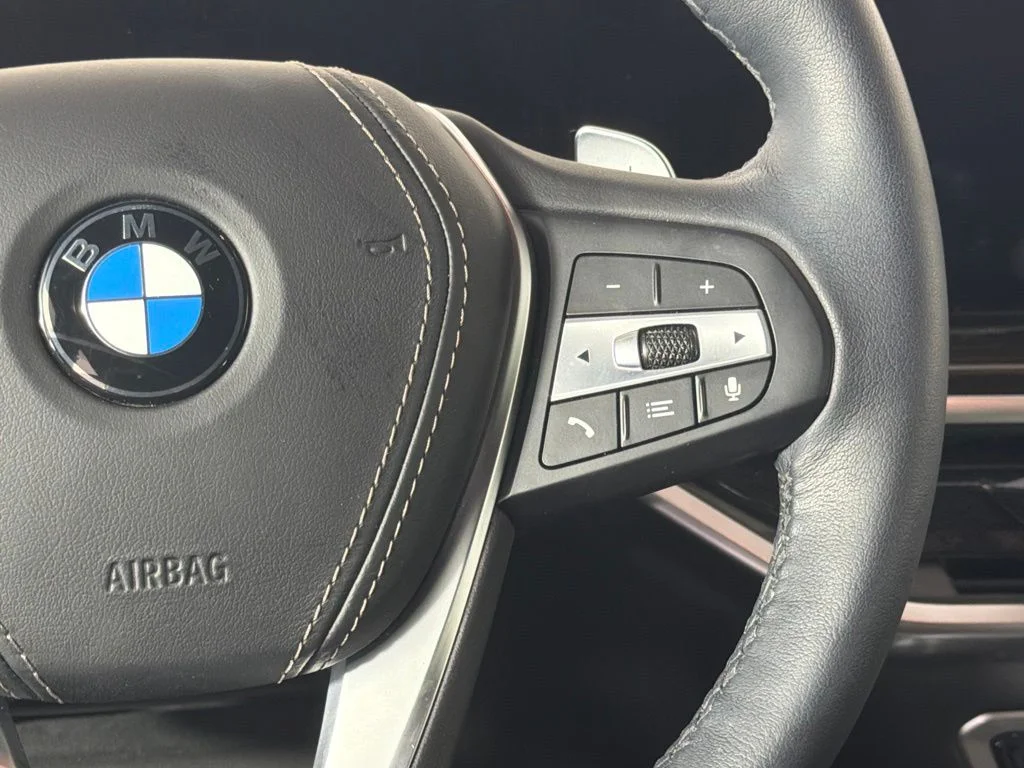 Certified Used 2024 Black Sapphire Metallic BMW xDrive40i image 22
