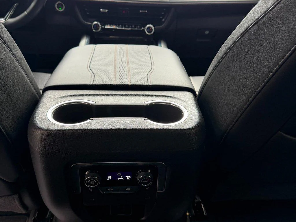 2025 Chevrolet Tahoe High Country - Photo 16