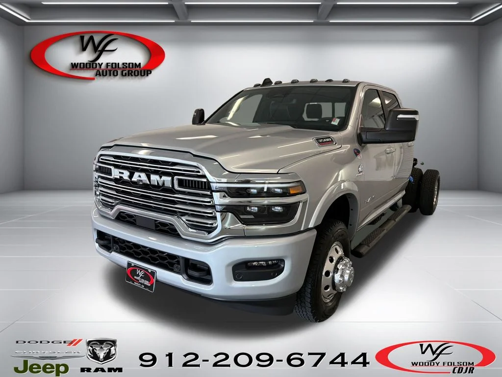 New 2027 Silver-Zynith Paint RAM Tradesman image 1