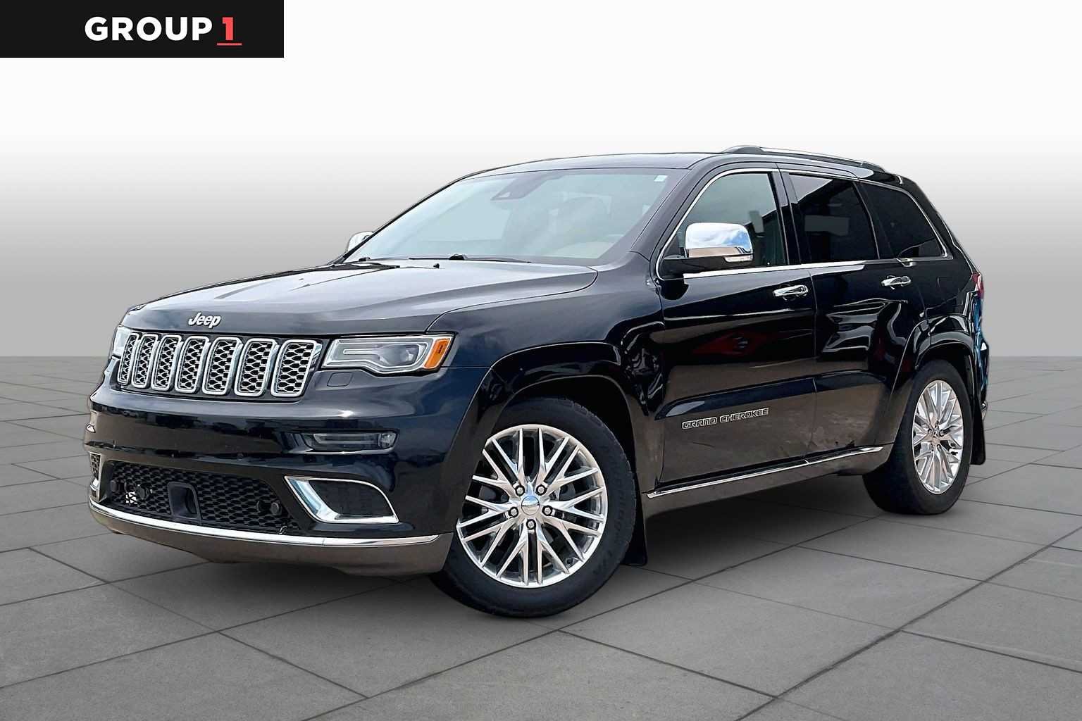 2017 Jeep Grand Cherokee Summit 4WD's photo