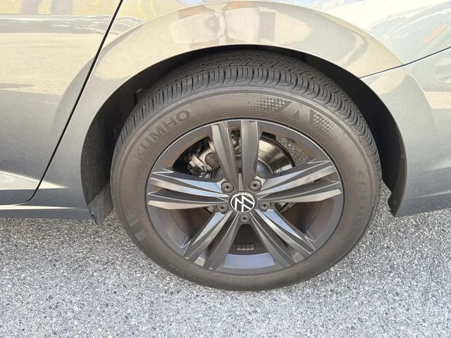 Certified Used 2023 Gray Volkswagen 1.5T SE image 5