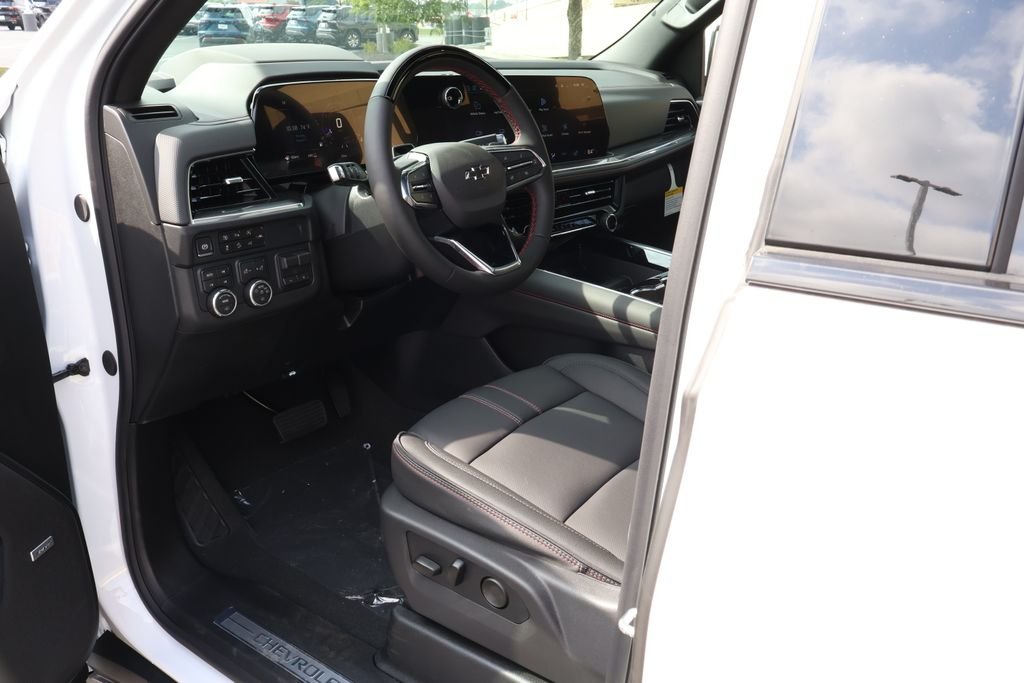 2026 Chevrolet Tahoe RST - Photo 14