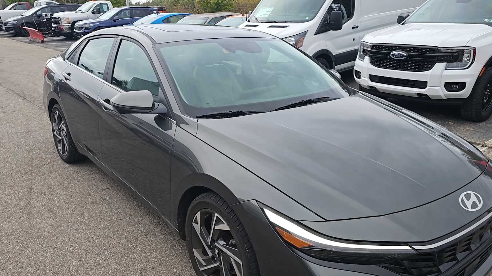 2024 Hyundai Elantra Limited