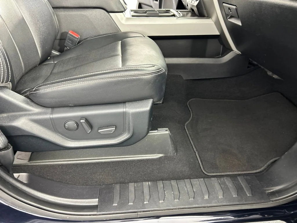 Used 2021 Blue Ford Lariat image 32