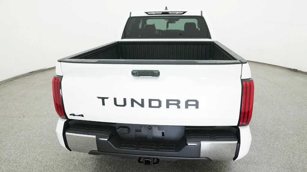 New 2026 Ice Cap Toyota SR5 image 17