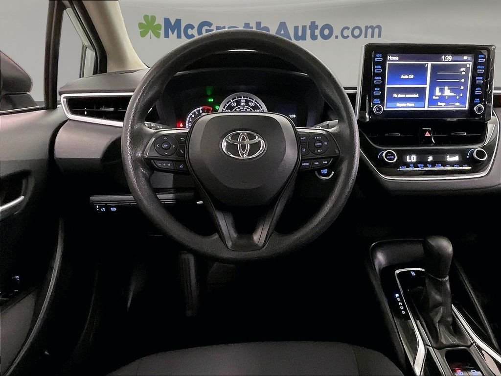 Used 2020 Silver Toyota LE image 7
