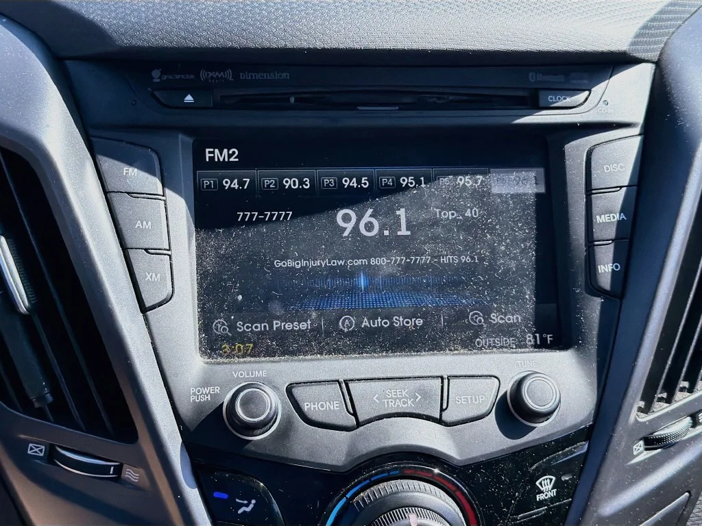 Used 2016 White Hyundai Turbo image 11