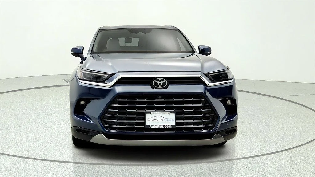 Used 2024 Storm Cloud Toyota Platinum AWD image 2