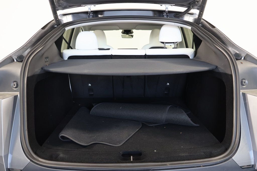 Used 2026  Tesla Premium image 13