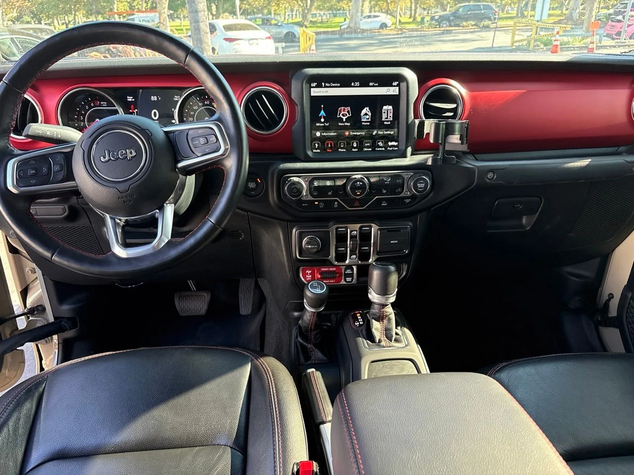 Used 2020 Beige Jeep Rubicon image 9