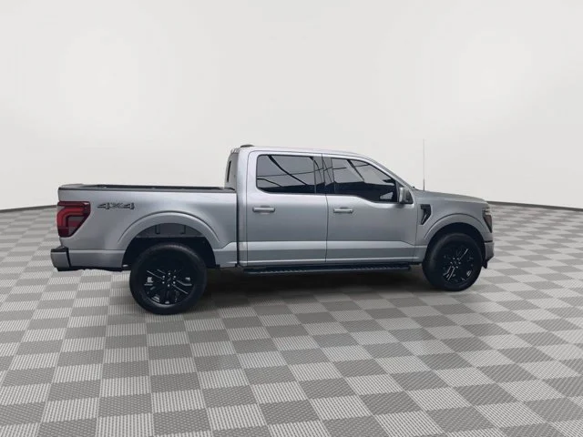 Used 2025 Silver Ford LARIAT image 40