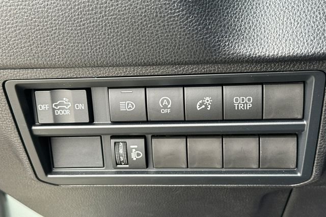 Certified Used 2026  Toyota SR5 image 32