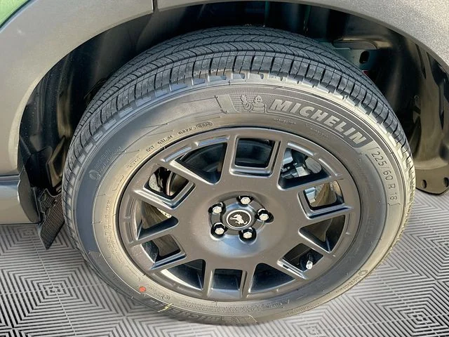 New 2025 Green Metallic Ford Big Bend image 19