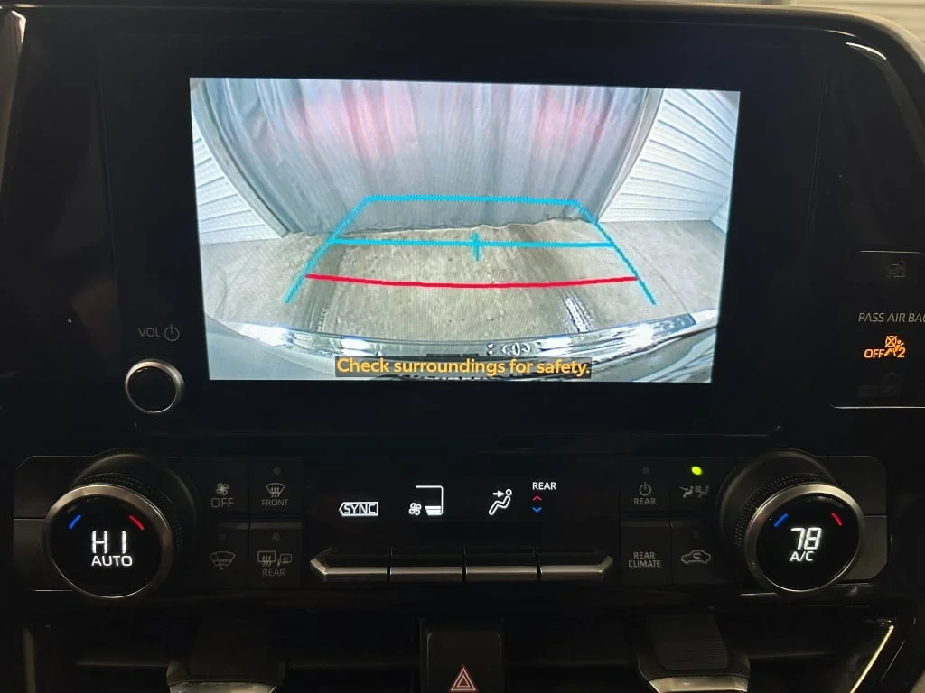 Used 2023 Wind Chill Pearl Toyota L image 12