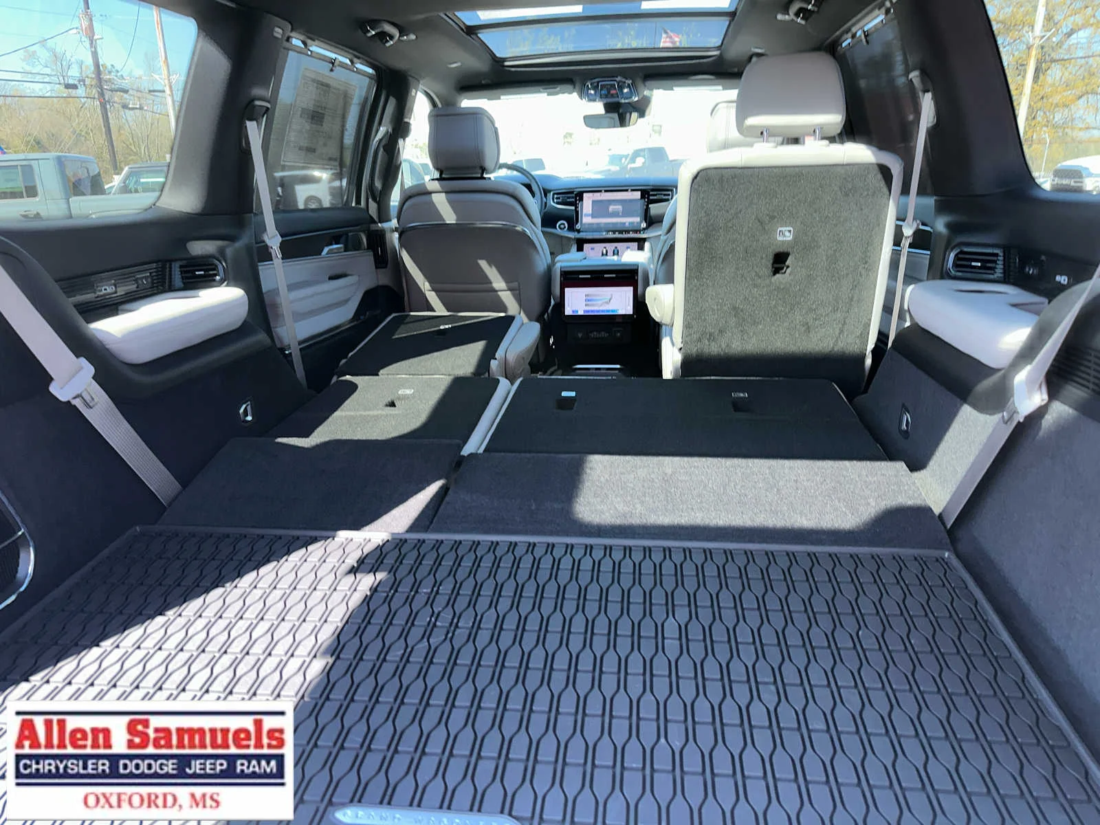 2026 Jeep Grand Wagoneer Summit Obsidian - Photo 48