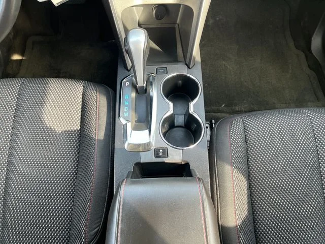 Used 2013 White Chevrolet LT image 27