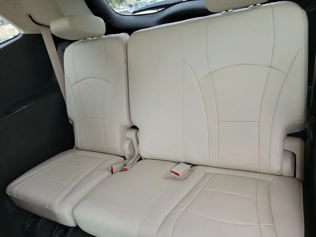 Used 2023 Gray Buick Essence image 11
