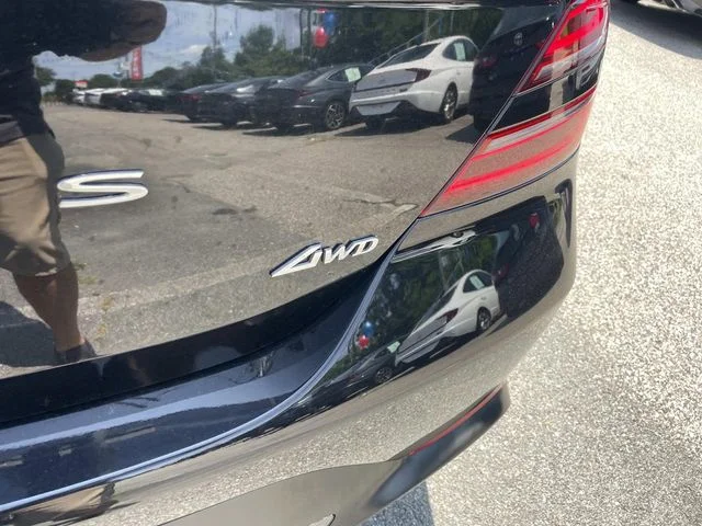 2023 GENESIS G70 Standard - Photo 8