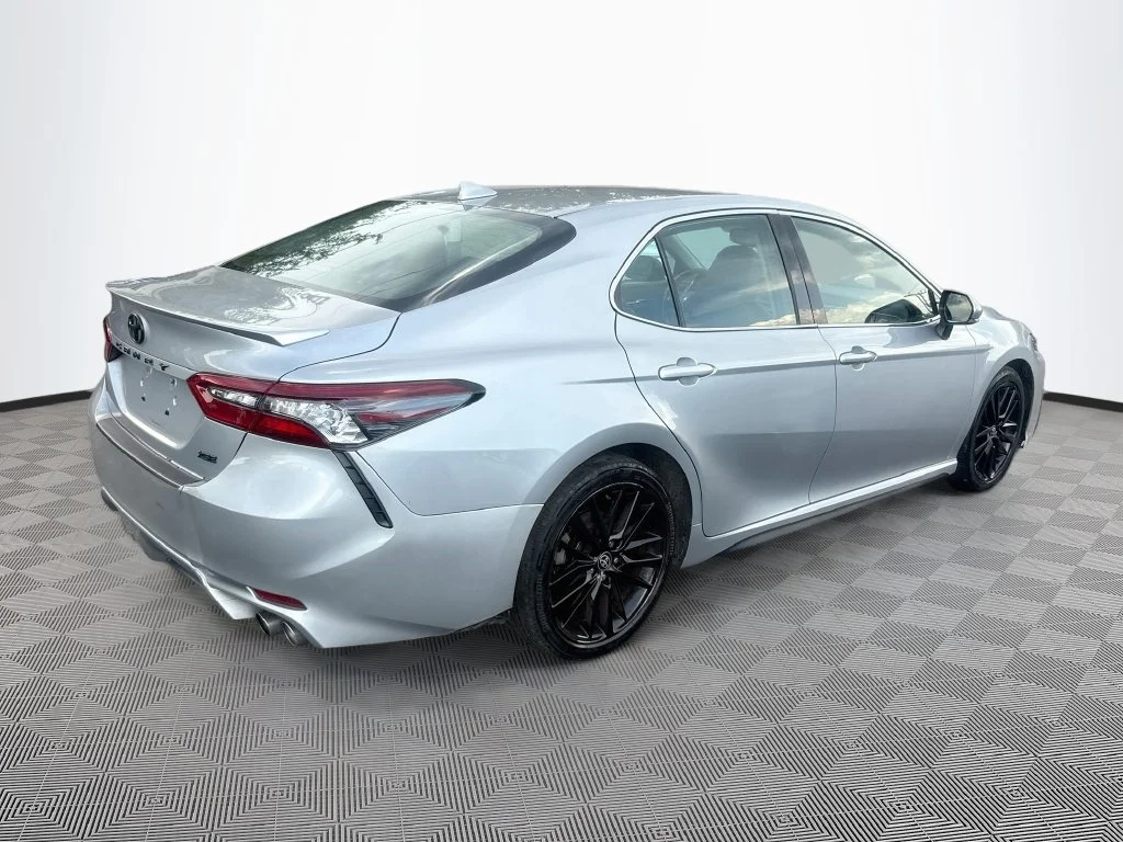 Used 2022 Silver Toyota XSE image 6