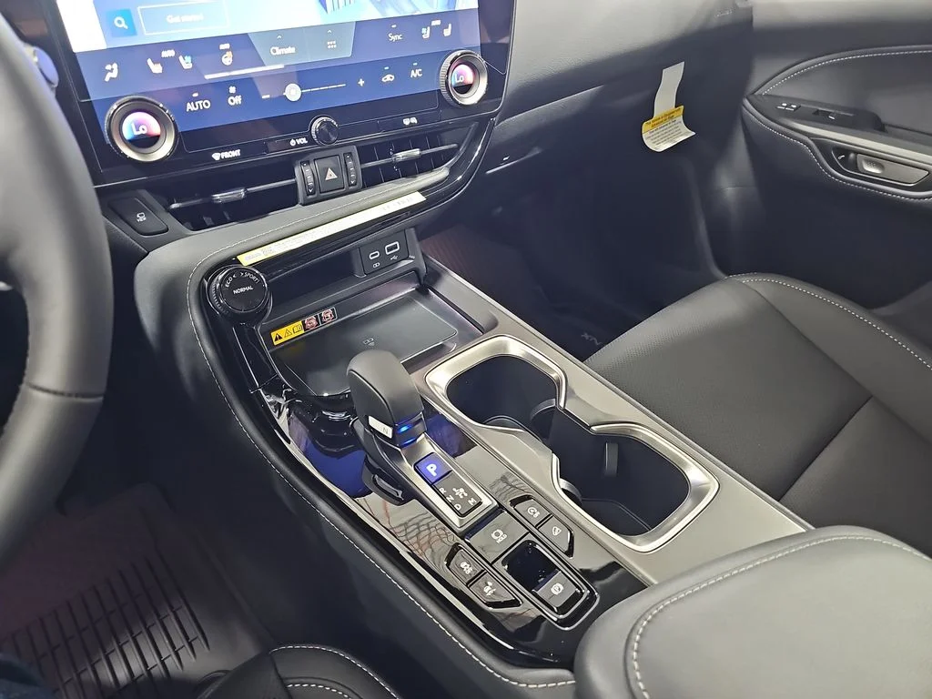 New 2026 Atomic Silver Lexus PREMIUM image 24