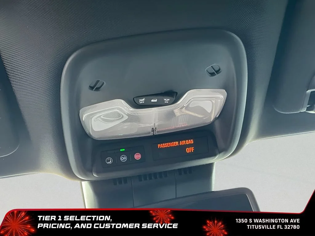 New 2026 Sterling Metallic GMC Elevation image 37