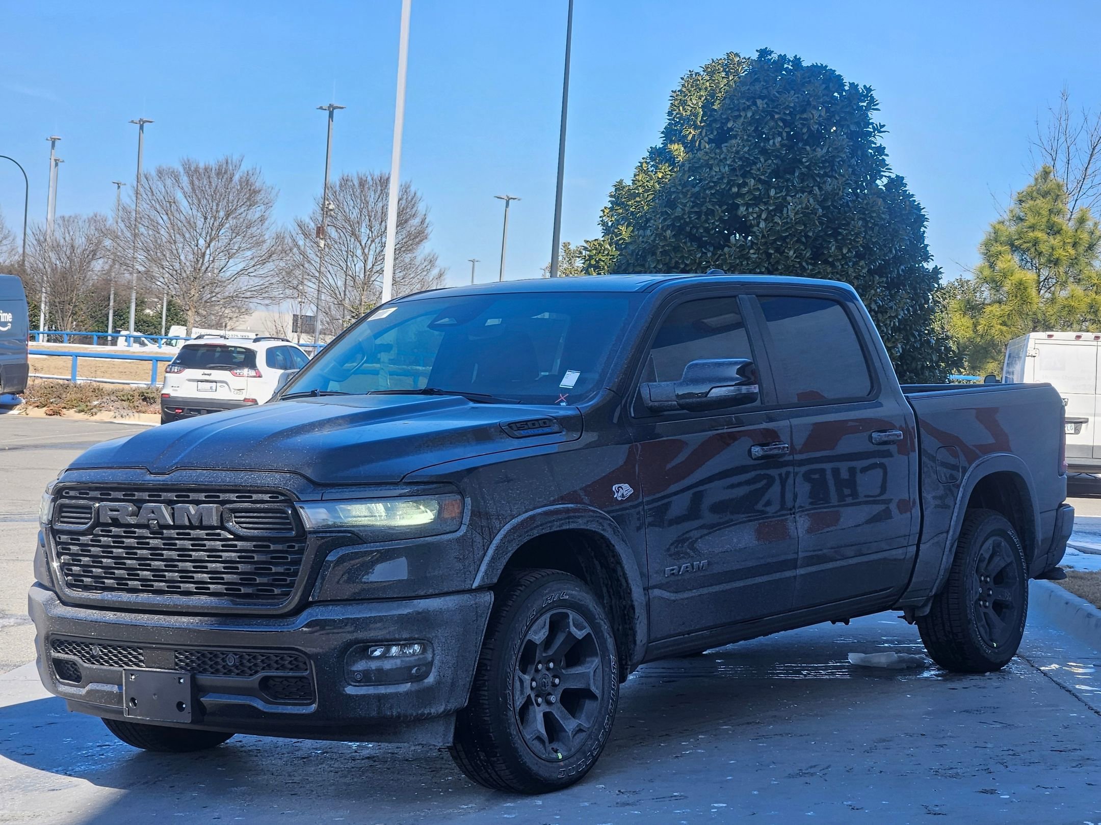 New 2026 Diamond Black Crystal Pearl-Coat Exterior Paint RAM Big Horn image 3