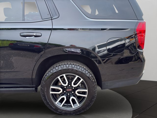 Used 2023 Onyx Black GMC AT4 image 23