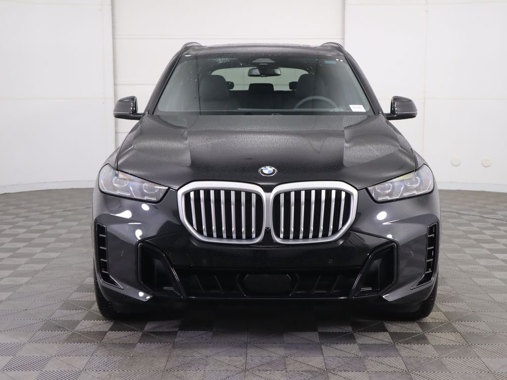 Used 2026 Black Sapphire Metallic BMW xDrive40i image 3