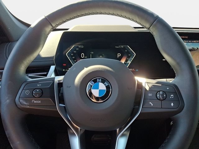 New 2026 Cape York Green Metallic BMW xDrive28i image 17