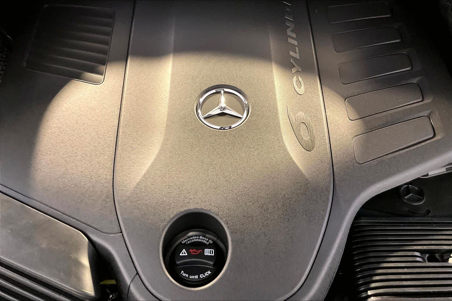 New 2027 Obsidian Black Metallic Mercedes-Benz GLS 450 image 15