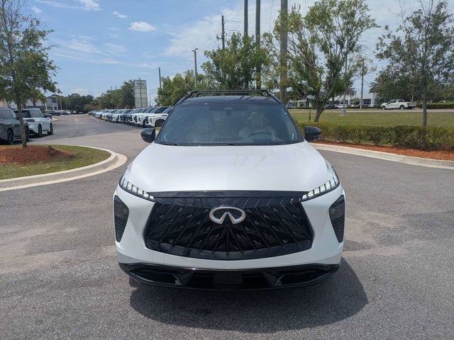 New 2027 2T RAD WHT INFINITI Autograph AWD image 8