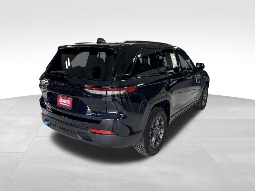 Used 2024 Black Jeep Trailhawk 4xe image 5