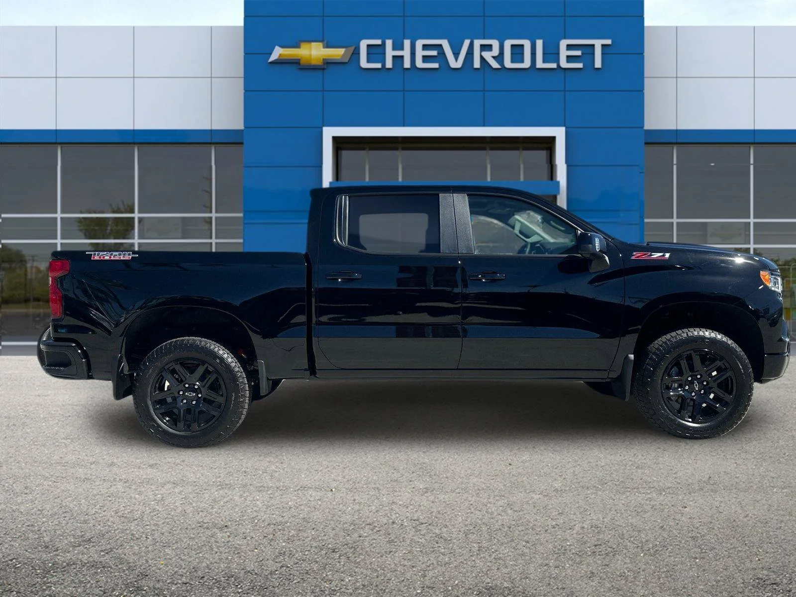 2026 Chevrolet Silverado 1500 LT Trail Boss - Photo 3