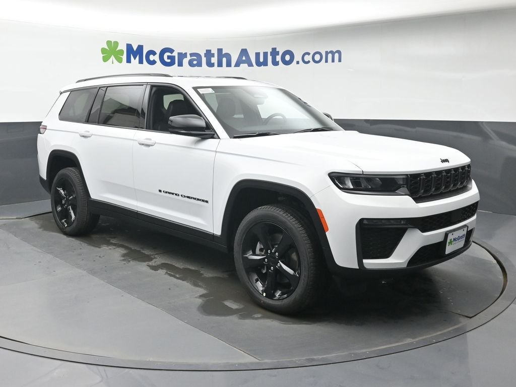New 2026 Bright White Clear-Coat Exterior Paint Jeep Limited image 2