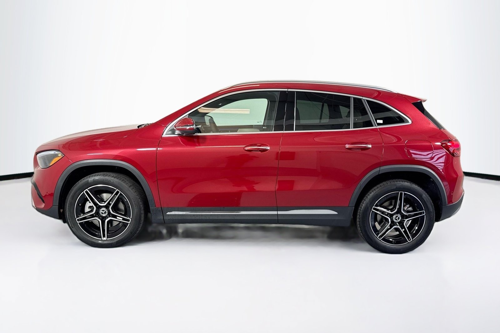 Certified Used 2026 Manufaktur Patagonia Red Metallic Mercedes-Benz GLA 250 image 8