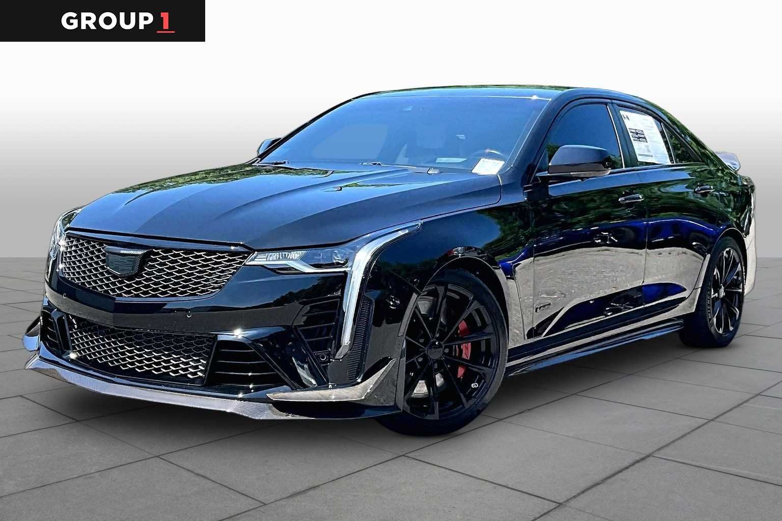 2022 Cadillac CT4 V-Series Blackwing's photo