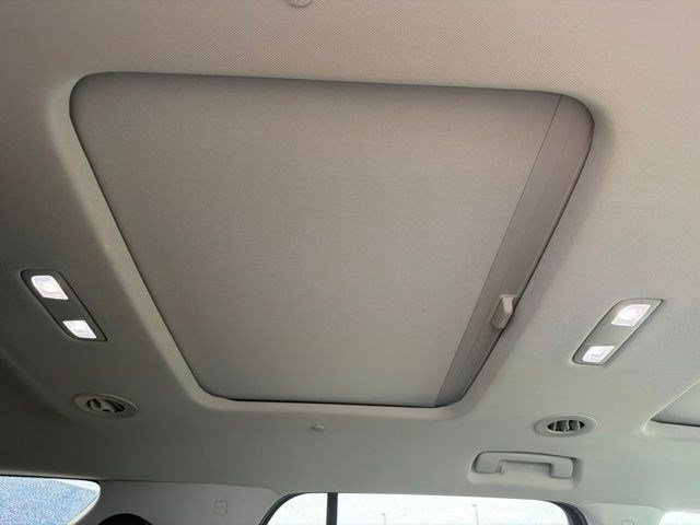 Used 2019 Cajun Red Tintcoat Chevrolet LT Leather image 29