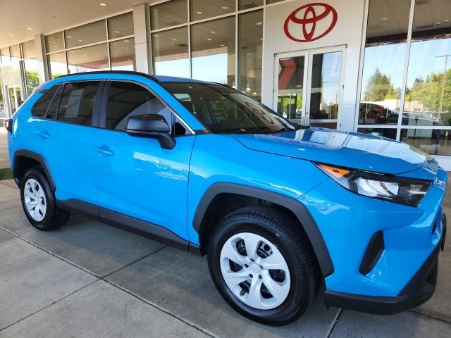 Certified Used 2020 Blue Toyota LE image 4