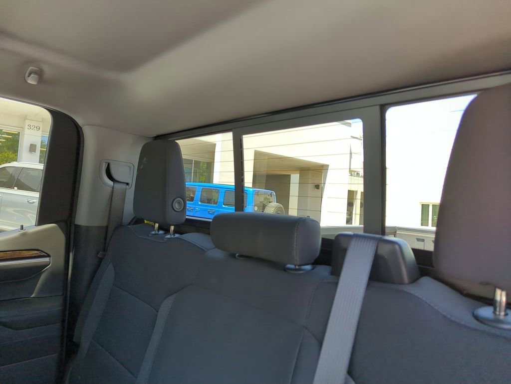 New 2026 Sterling Metallic GMC Elevation image 28