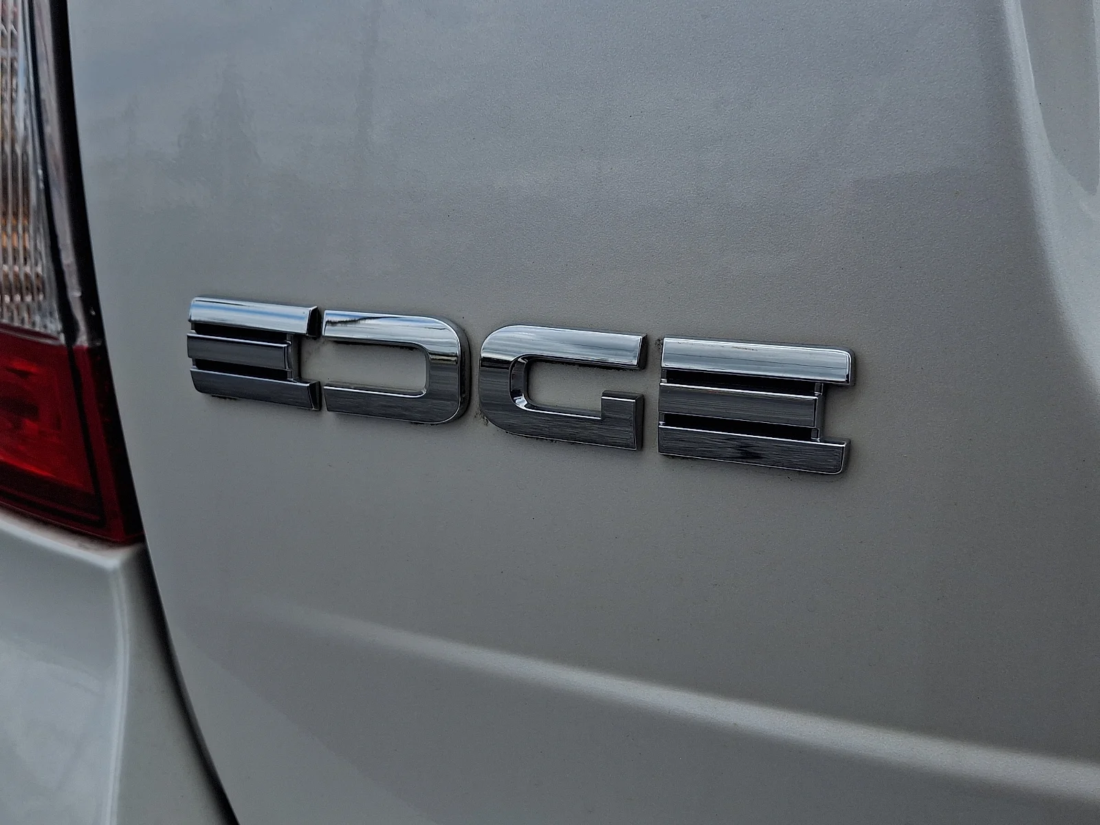 Used 2013 White Platinum Tri-Coat Metallic - UG Ford Limited image 29